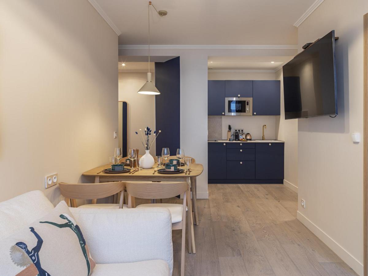 פריז The Blue Suite On Champs Elysees Avenue מראה חיצוני תמונה